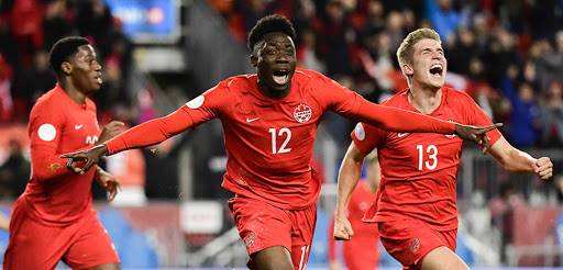 枫叶之国倾力培养的边路帝星，变身为拜仁左路进攻的新引擎（上）