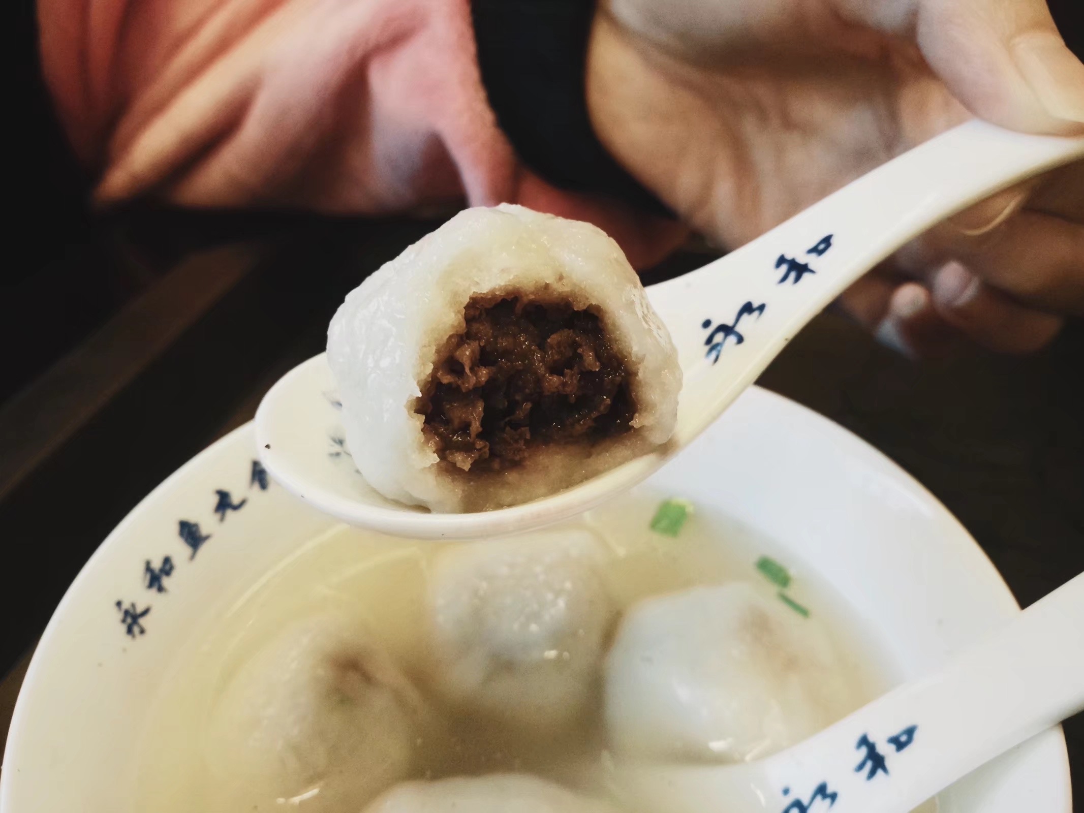 福州鱼丸和墨鱼丸的区别,鱼丸和闽菜中的鱼丸有什么区别