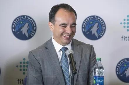 都怪JB！害他们成为第一支停赛期消失的球队