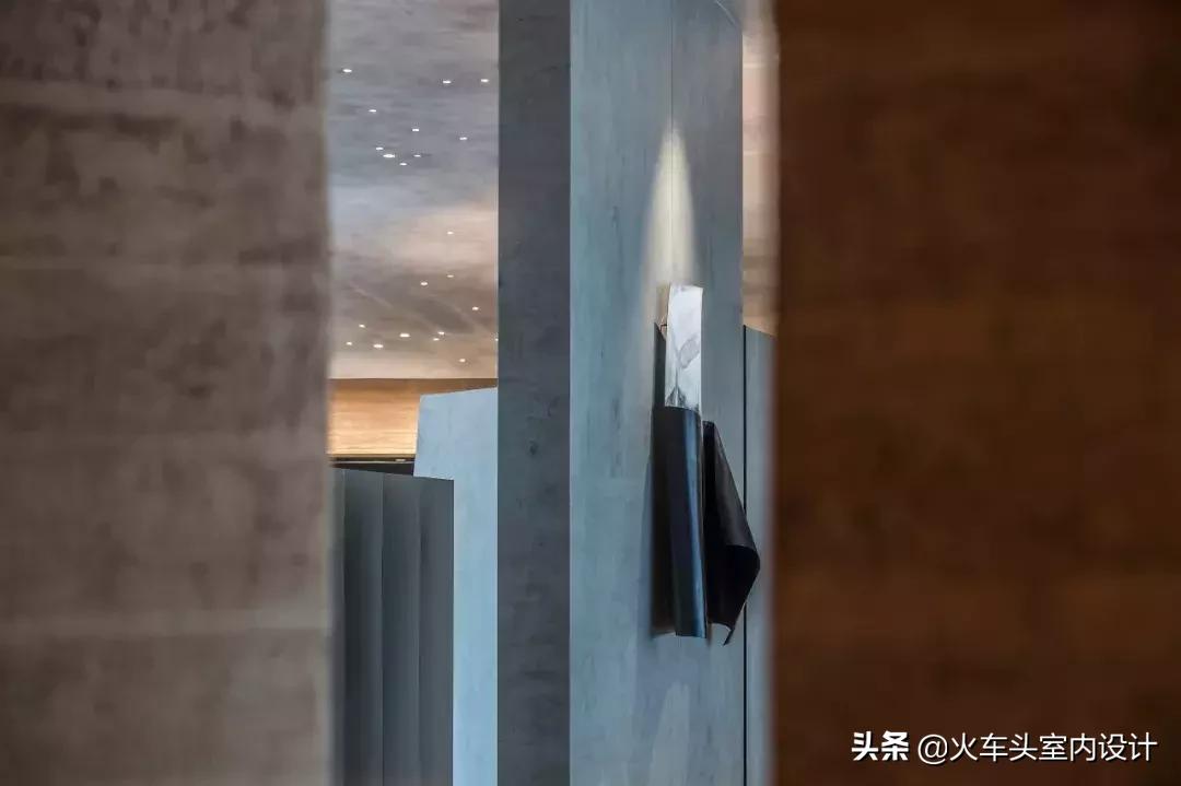 仿古夯土墙效果图大全,现代夯土墙建造的别墅