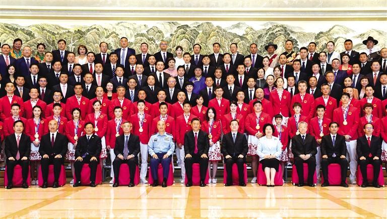 第十四届全国运动会在陕西西安隆重开幕习*平近**出席并宣布运动会开幕