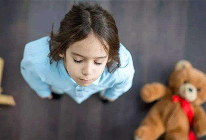 发现孩子偷东西大人怎么教育,孩子偷东西被发现和家长怎么沟通