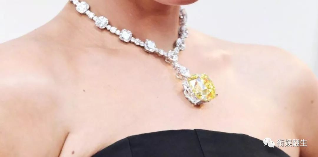 再想想昨天的奥斯卡，是不是记住的只有她！