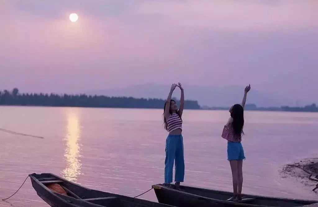 比尔盖茨女儿生活照片,比尔盖茨23岁女儿近照曝光