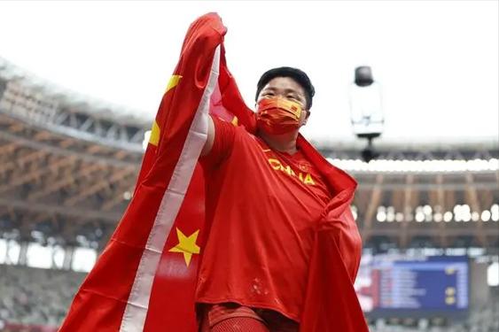 央视最差记者陆幽，“嘲讽”巩立姣身材问题，曾被曝私生活丑闻