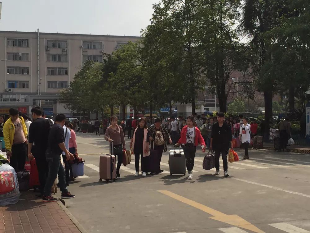 东莞工厂里的心理咨询