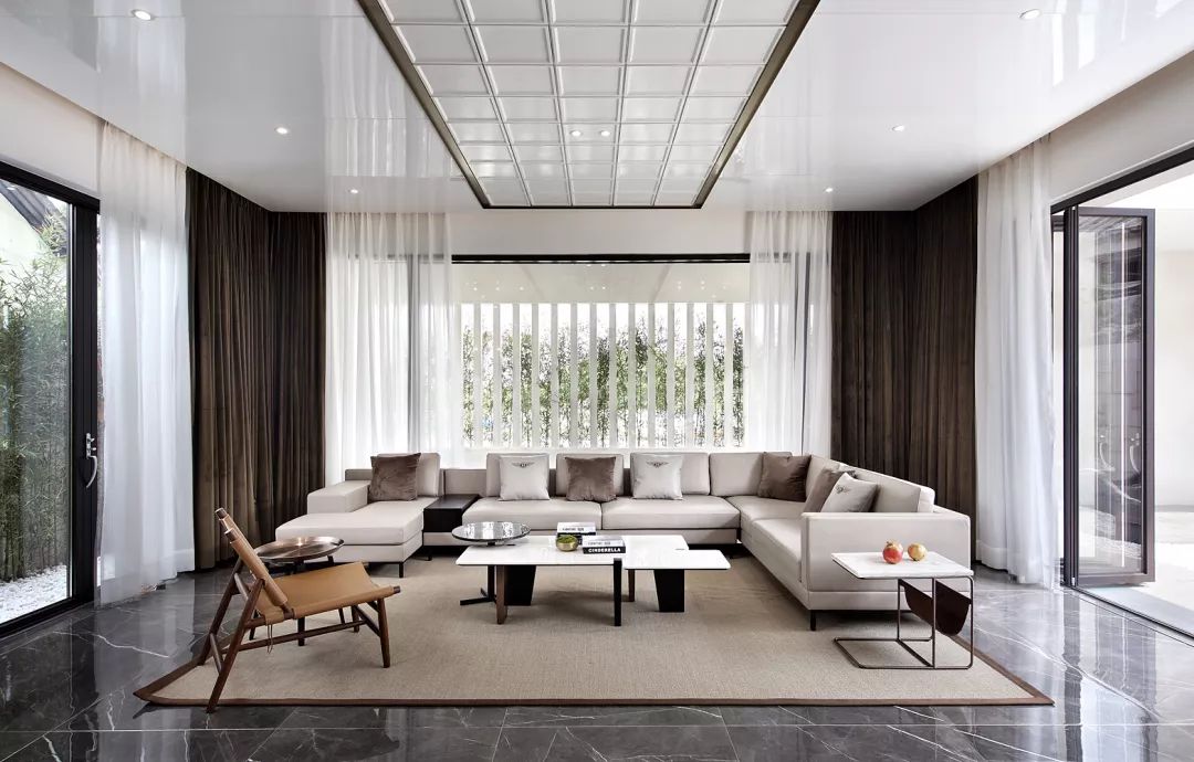 轻钢龙骨石膏板造型吊顶施工视频,石膏板天花吊顶施工全过程