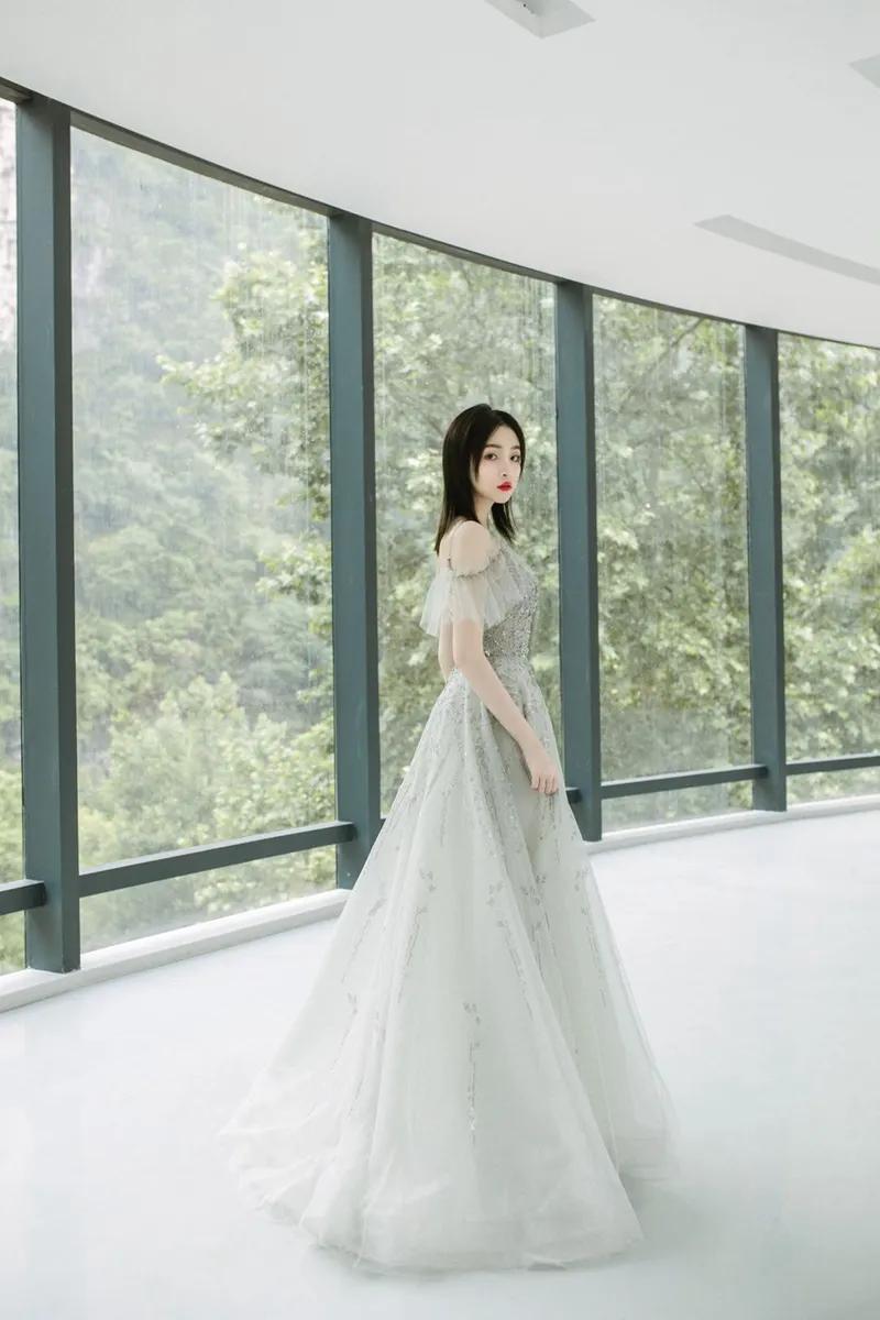 @准新人们，这个周末“喜遇809”主题婚礼秀等你来