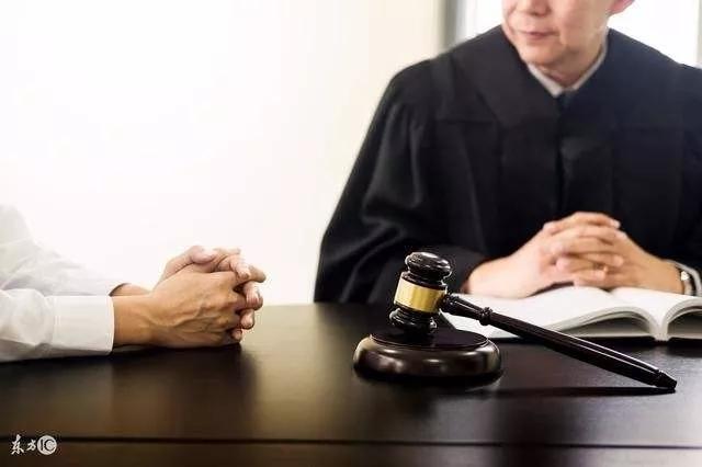 遇到法律问题，当事人们，您知道该怎样请律师吗？