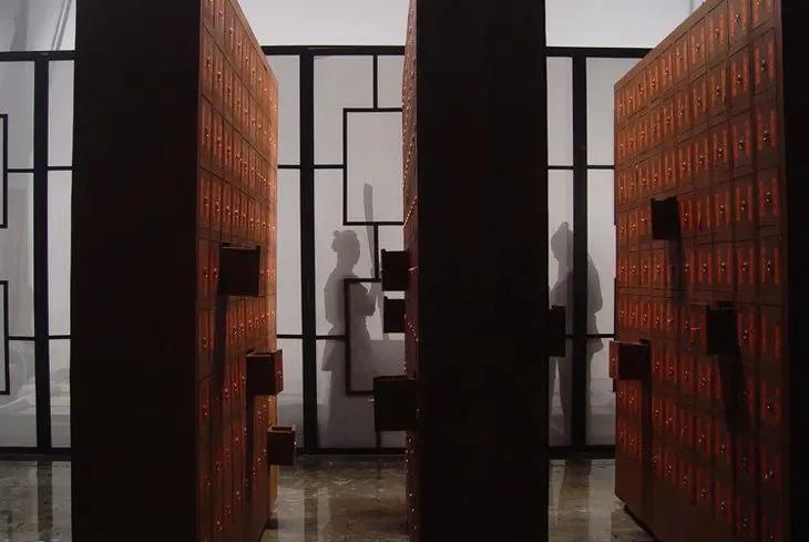 真牛！松弛老态的眼周，都被“马应龙”治住了