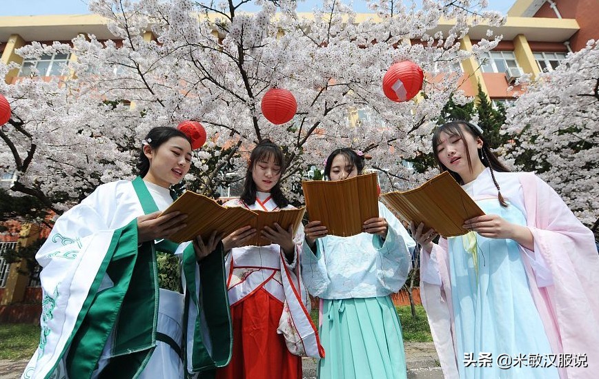 穿着汉服去赏樱花,武汉看樱花有没有汉服