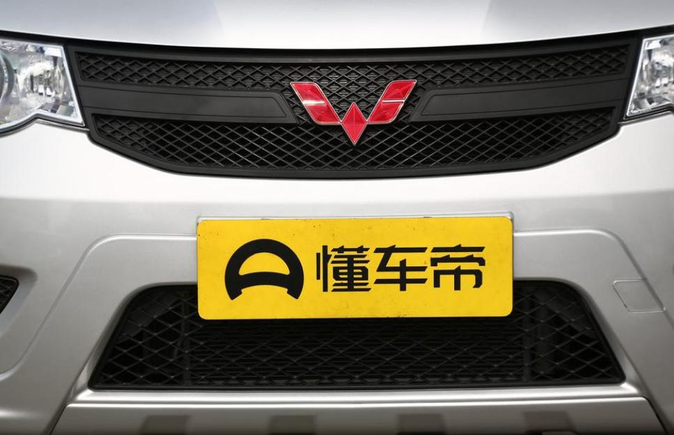 新款五菱宏光优点与缺点,拉货神车五菱宏光