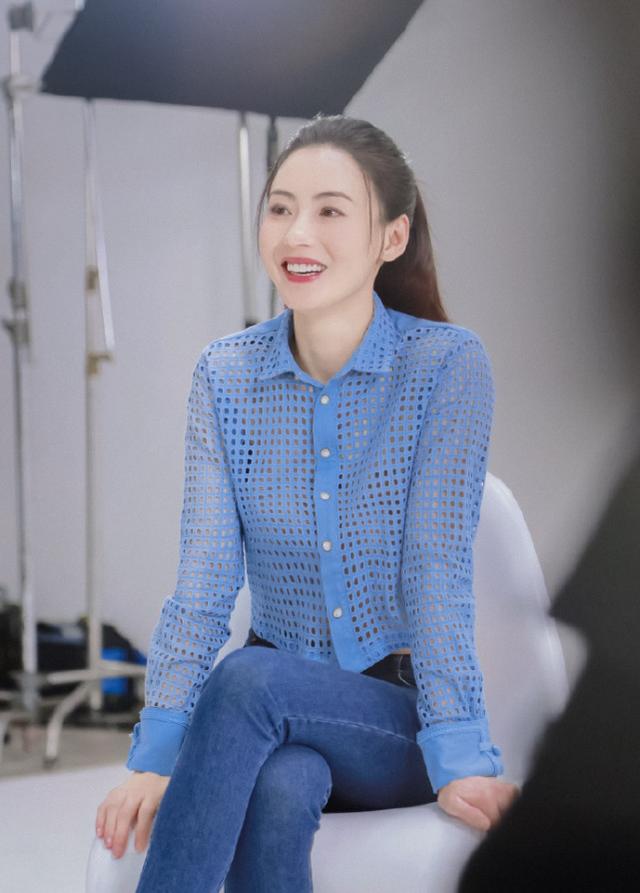 张柏芝被经纪人追讨千万违约金,张柏芝被前经纪人追讨上千万