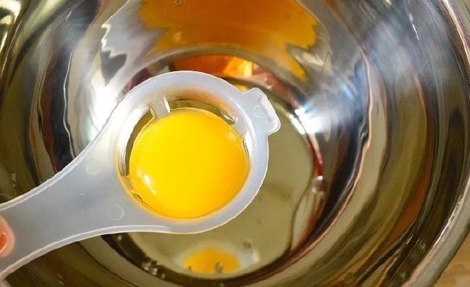 继全民凉皮，肉夹馍之后，电饭煲蛋糕又火了，详细步骤来了