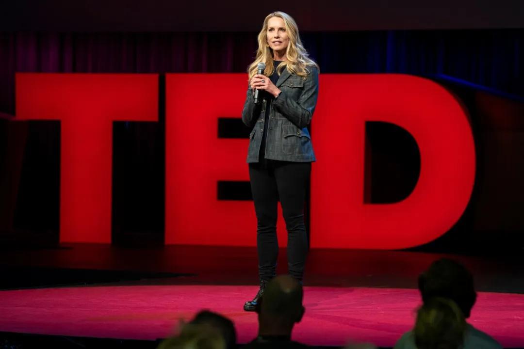 乔布斯去世留下了多少遗产,乔布斯遗孀将裸捐250亿美元新闻