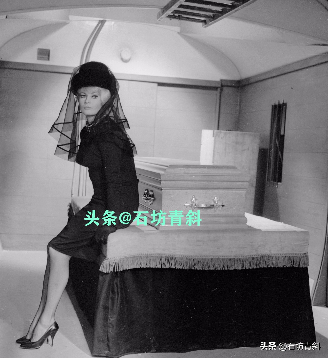 瑞典性感女神被丈夫席卷全部财产,晚年身无分文露宿街头