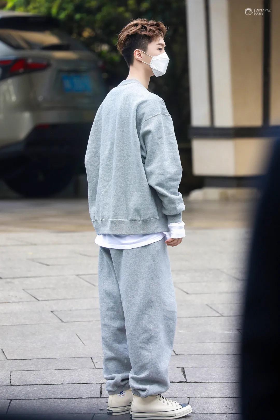 allwhite穿搭没有你想的那么简单,allwhite穿搭秋冬