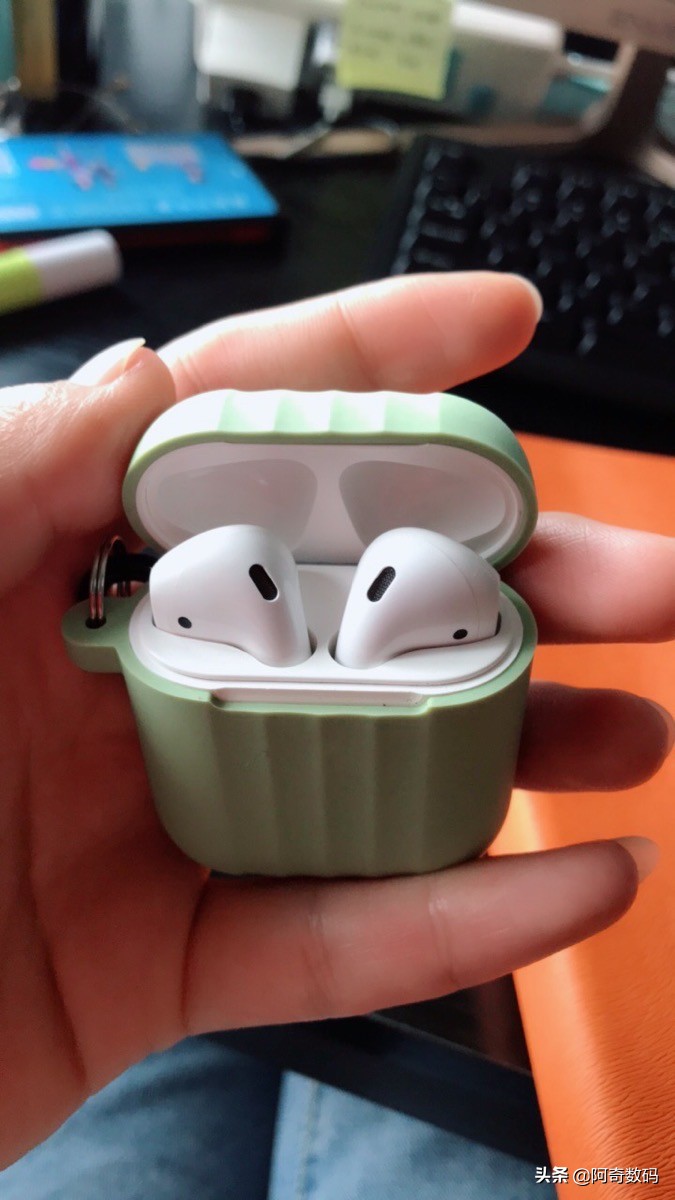 华强北airpodspro耳机和正品对比,揭秘华强北airpods
