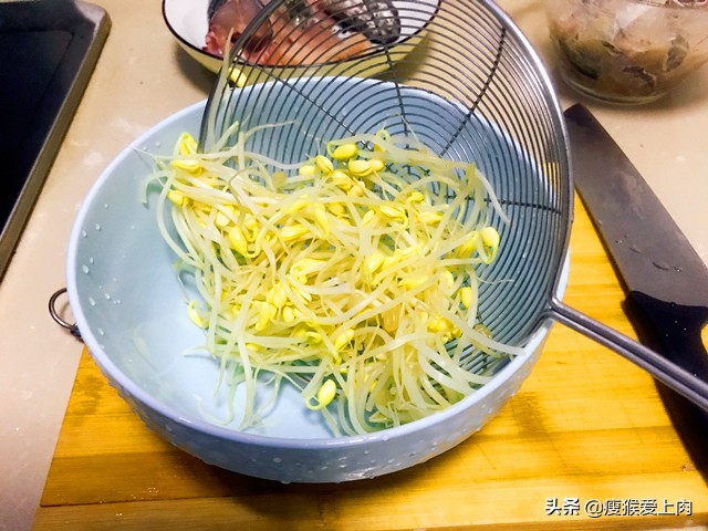 怎么让水煮鱼片更滑嫩不容易碎,为什么别人煮的水煮鱼片这么嫩滑