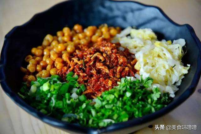 米粉超简单快速的做法,超好吃的米粉做法教程