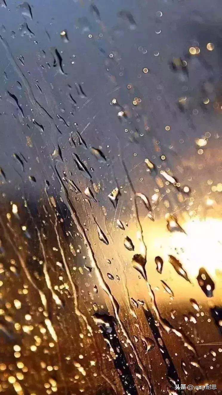 手机进水屏幕壁纸,壁纸进水了怎么恢复