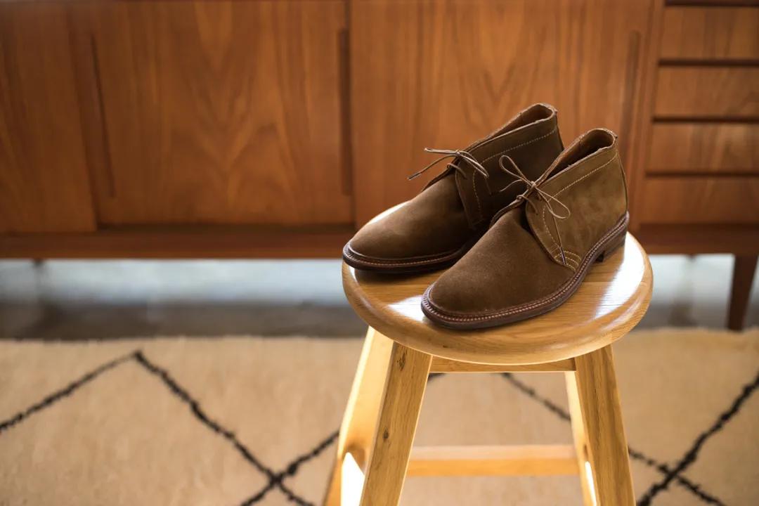 在秋冬季初尝绅士靴？认准这两款，正闲场景轻松包办