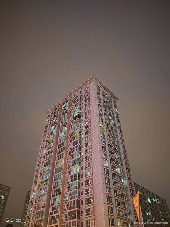 vivos6手机值得入手吗,vivos6靓丽外观年轻人5g手机