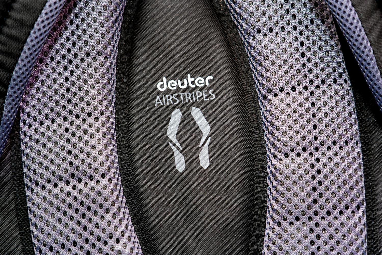 德国多特deuter户外双肩包,多特防水耐磨双肩包