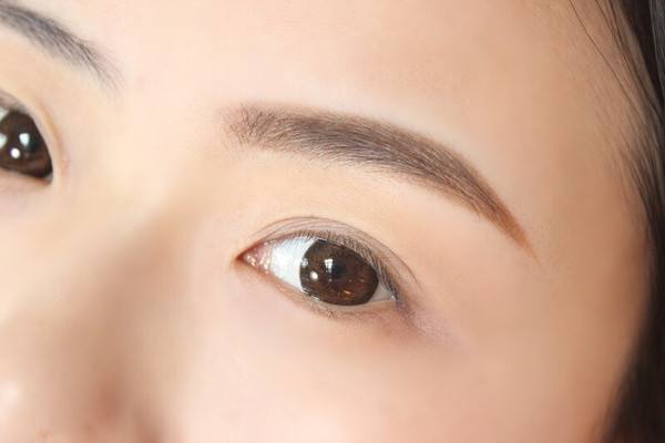 4个超实用的化妆技巧懒人必备,7个简单的化妆小技巧简单又实用