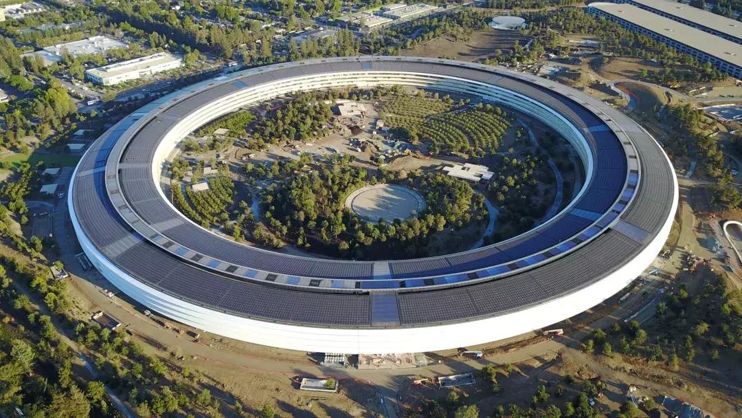 乔布斯去世真正的原因,乔布斯离世再无巅峰之作