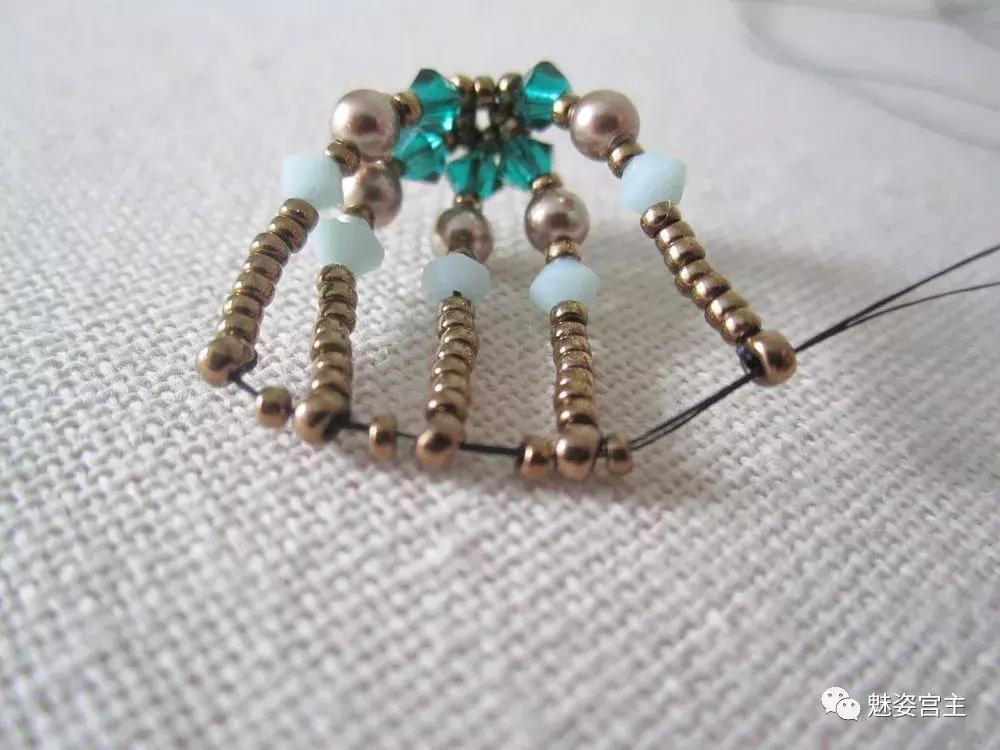 嘉德罗斯耳环怎么做教程,送你一副耳环