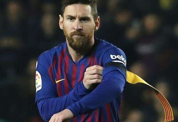 足坛历史十大球王图片,历史足坛十大球王