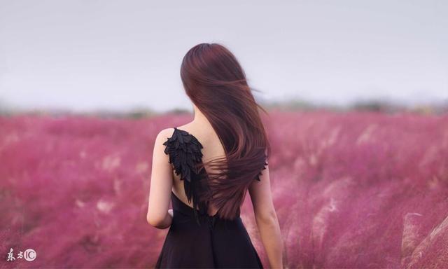 小说：两老一直撮合叶冰和小护士洞房，计划却落空了