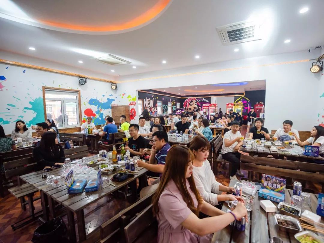 金沙滩音乐主题酒吧,西海岸啤酒城音乐