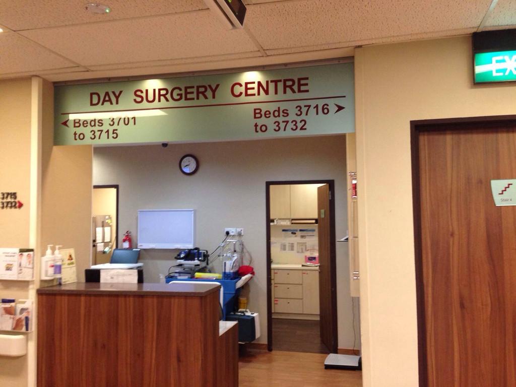 新加坡旁边是什么国家,新加坡是怎样一个国家