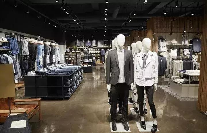 杰克琼斯亲兄弟，全国男装Top6！门店实在太高级了