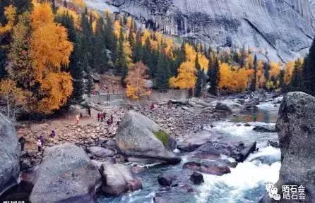 在野外捡石头的技巧,捡石头注意事项和手续