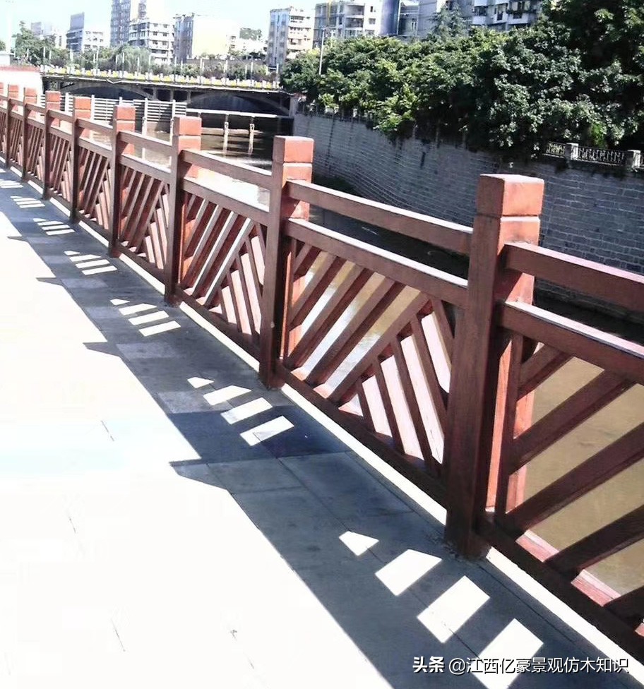 水泥仿木栏杆多少钱一米批发,仿木栏杆多少钱一米