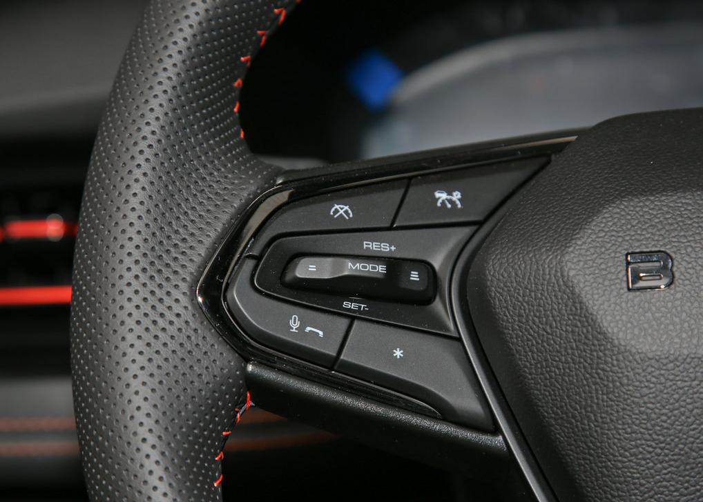 适合女孩子开的suv排名前十,30w左右适合女孩子的suv