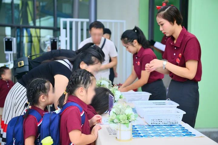 团妈探园丨开校一年即满园，城南这所创新幼儿园凭什么这么火？