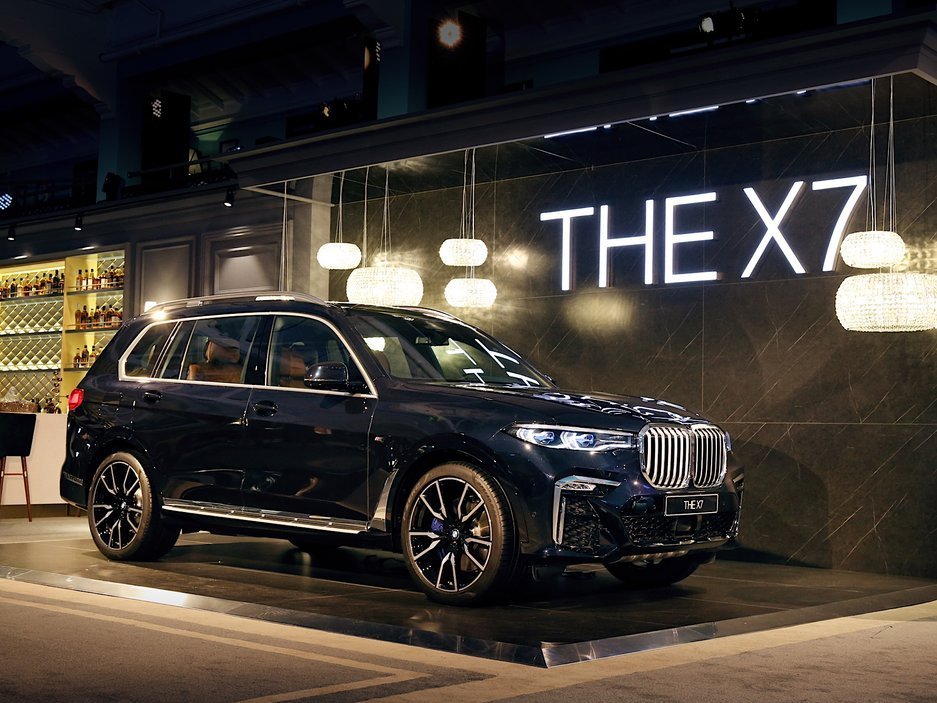 创新bmwx7专属交车仪式,创新bmwx7