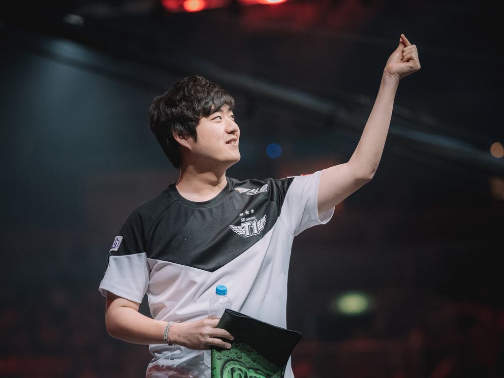 难怪没有世界冠军，Bang吐槽美服排位，高分段水平相当于韩服铂金