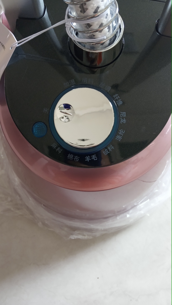 苏泊尔挂烫机怎么加水图片,苏泊尔大功率挂烫机出蒸汽快