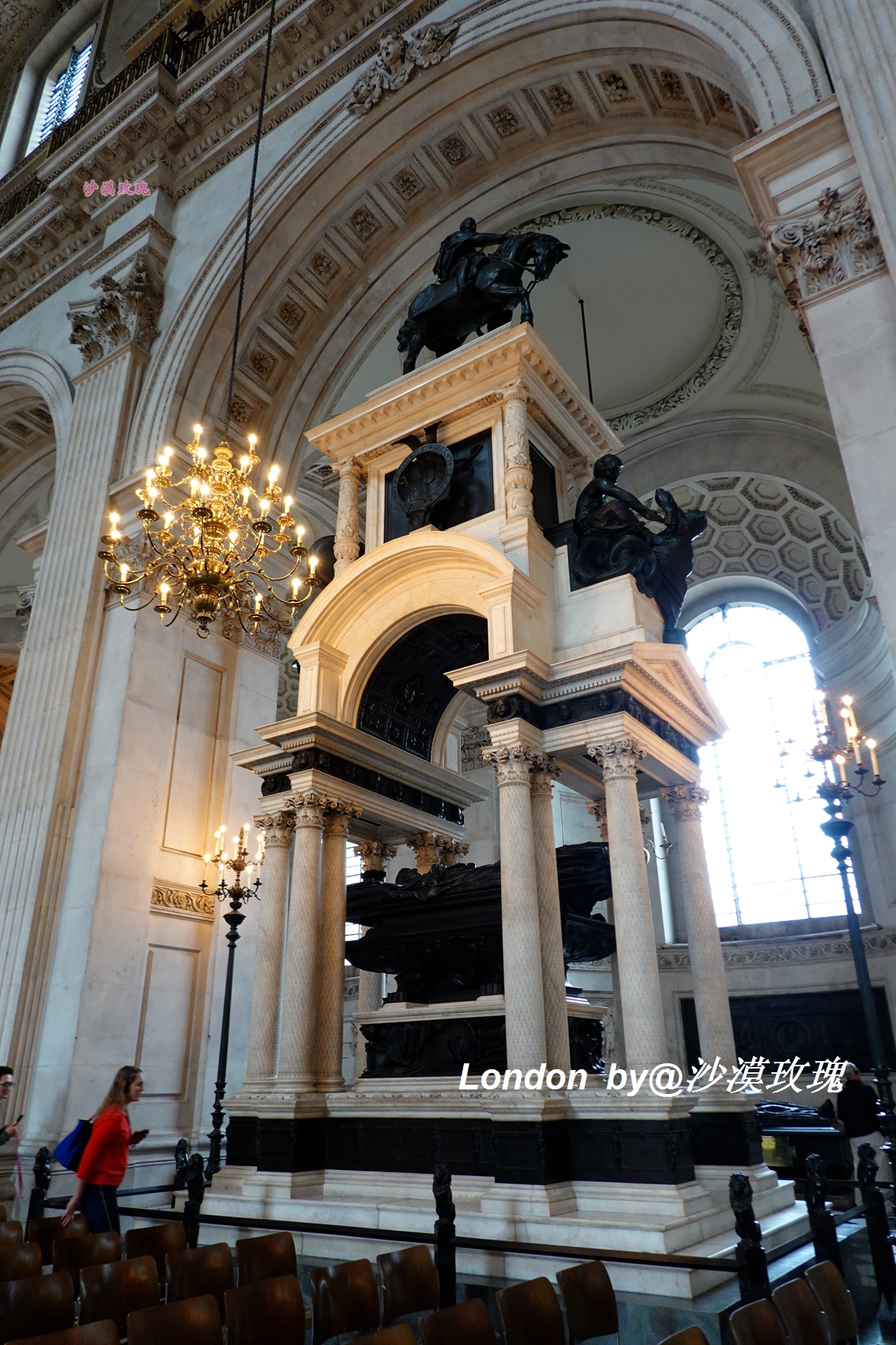 它是世界第五大教堂，曾见证了查尔斯与戴安娜的世纪婚礼