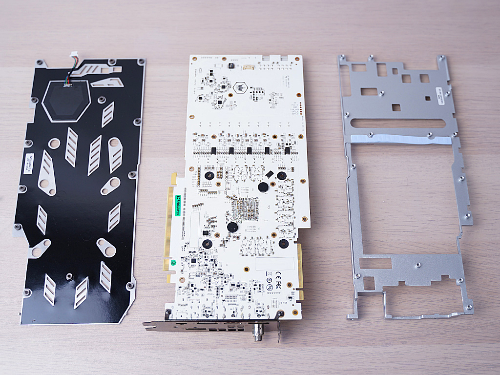 rtx2080名人堂10周年,黑白拼色主机