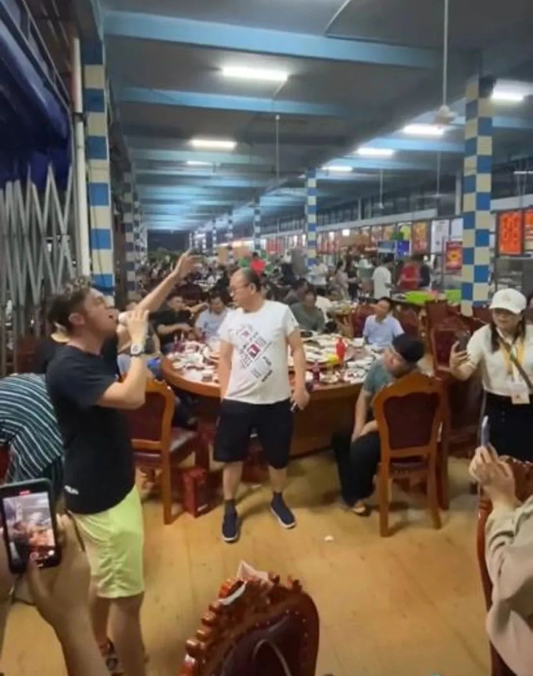 谭咏麟大排档,谭咏麟契仔是谁