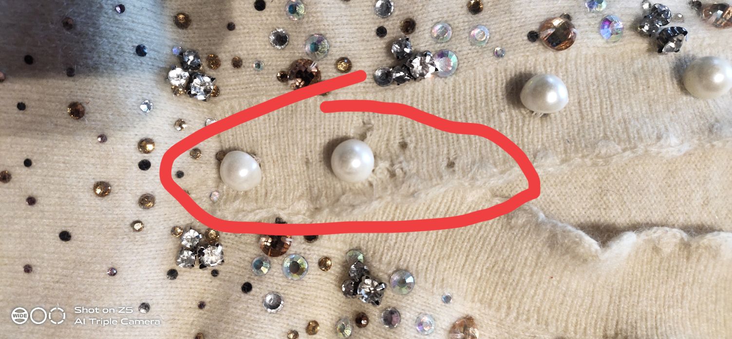 毛衣缩水了怎样才能让它恢复原样,毛衣严重缩水的补救方法