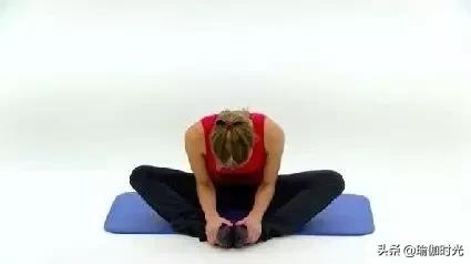 最简单的拉伸小腿动作,10个拉伸小腿的方法视频