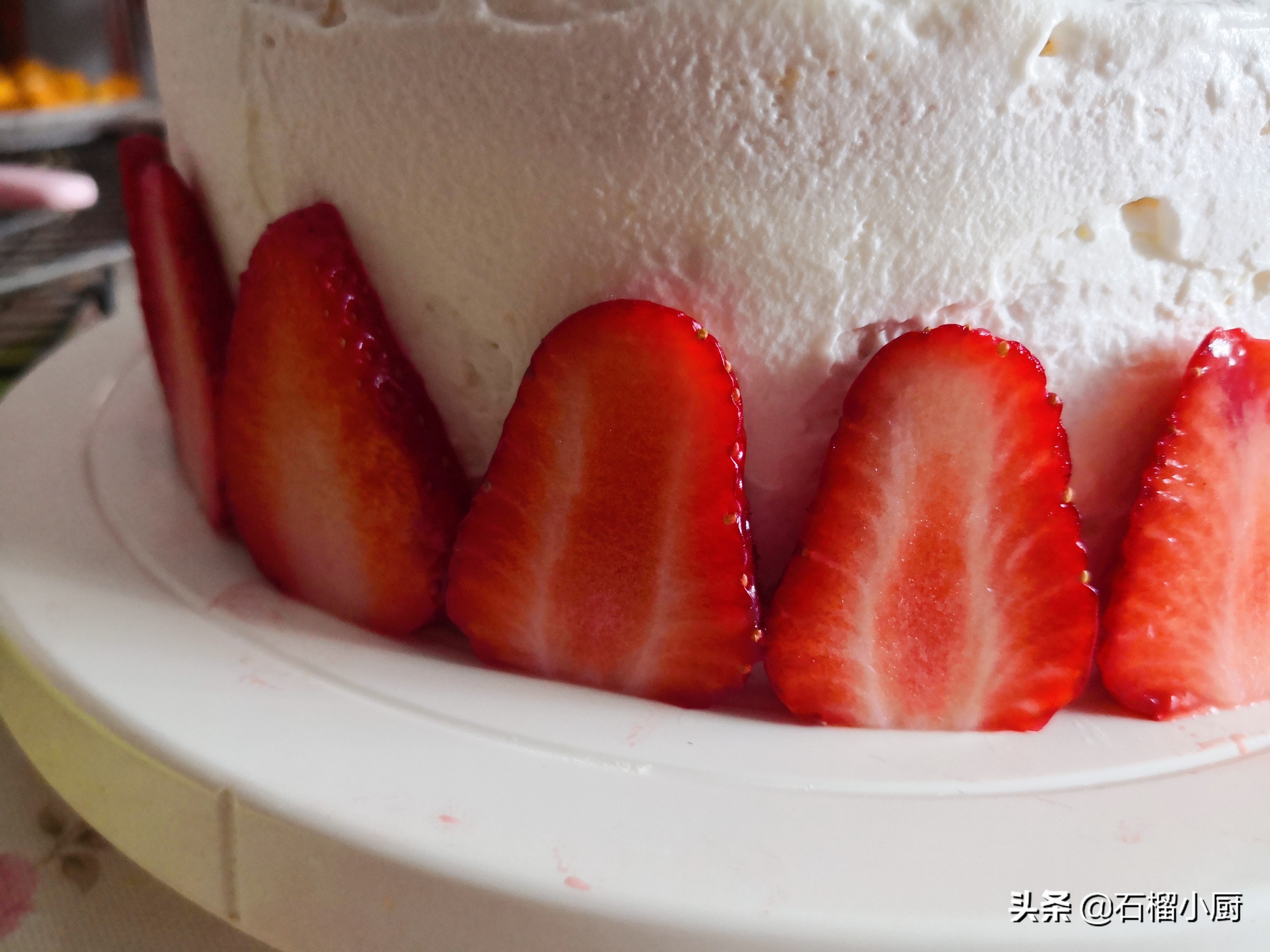 简单又好吃的蛋糕裱花,超简单的蛋糕裱花手残党也可以做