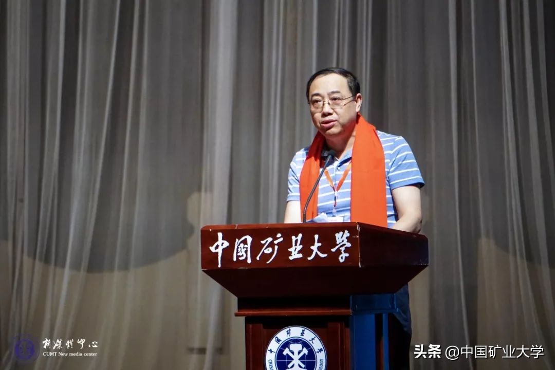 78级校友返校再聚首,72届老同学毕业五十周年再聚首